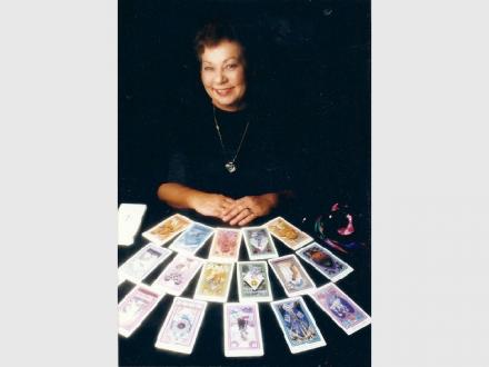 A Gold Coast Clairvoyant A Gold Coast Clairvoyant