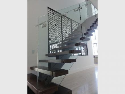 Crystal Glassbuild Crystal Glassbuild