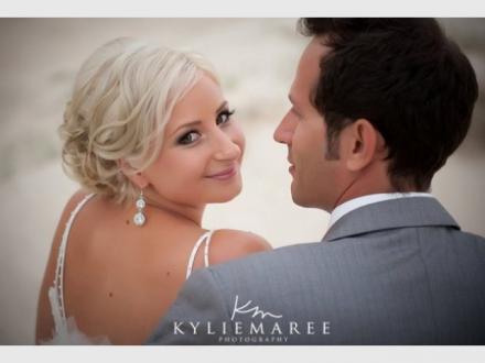 SALLYR Makeup artist SALLYR Makeup artist