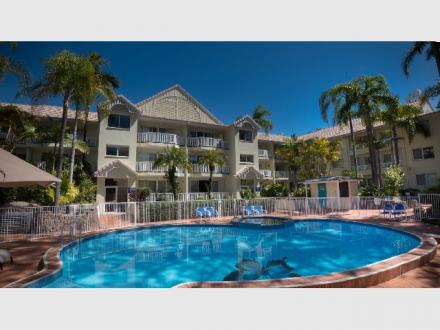 Surfers Tradewinds